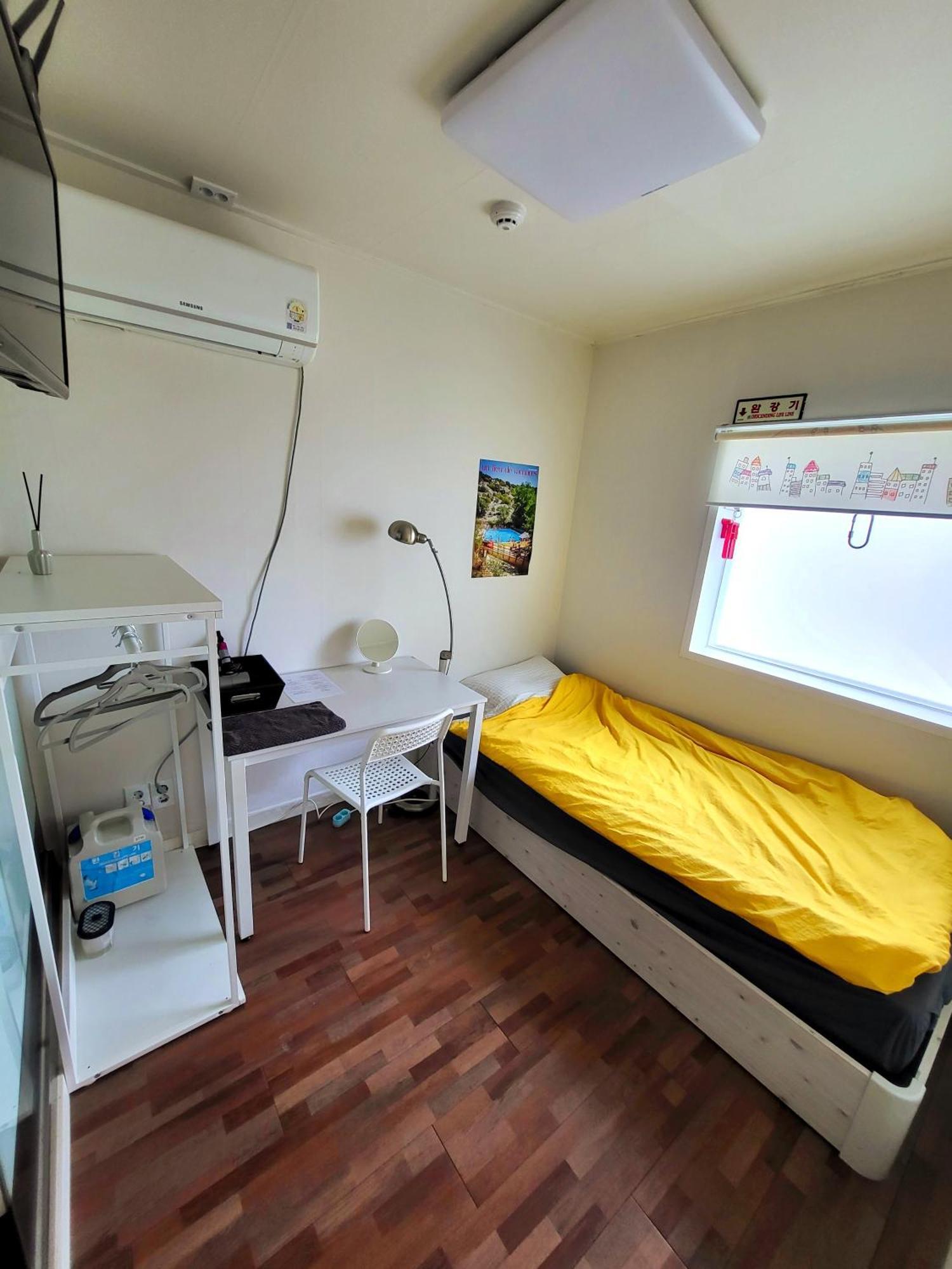 24 Guesthouse Sinchon Avenue Seul Cameră foto